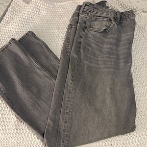 Abercrombie & Fitch Women’s Gray Straight Leg Jeans